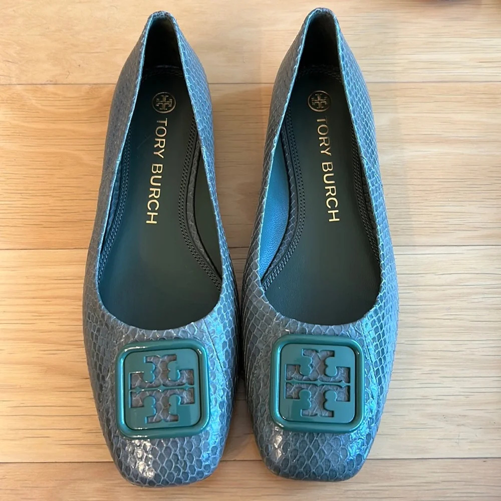 Tory Burch Georgia embossed green leather flats
